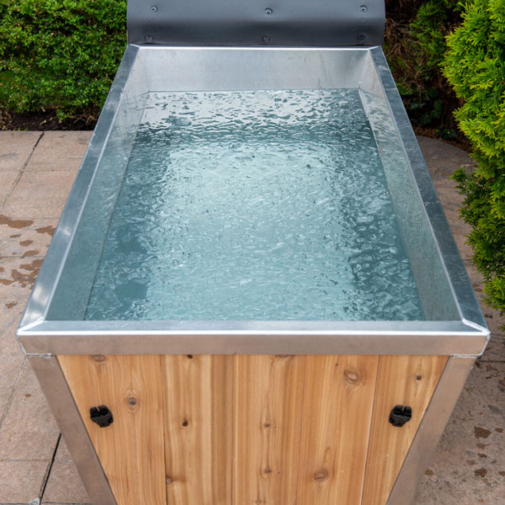 The Polar Plunge Tub by Leisurecraft